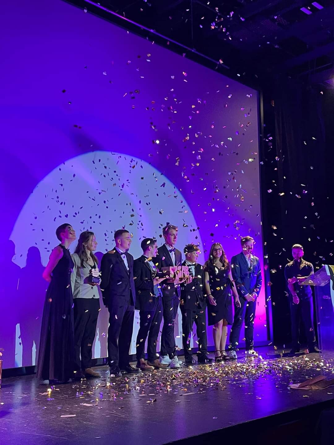 The Art of Drawing Readers In: Your attractive post title goes here fb-img-1716654870014